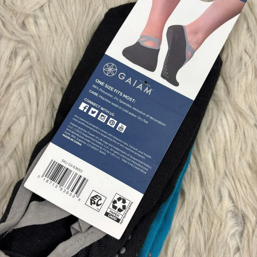NWT Gaiam Women's OS 2-Pack Grippy Yoga Barre Socks Teal Black Dance